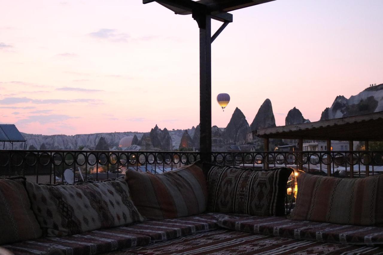 Epoch Stone House Hotel Гьореме Екстериор снимка
