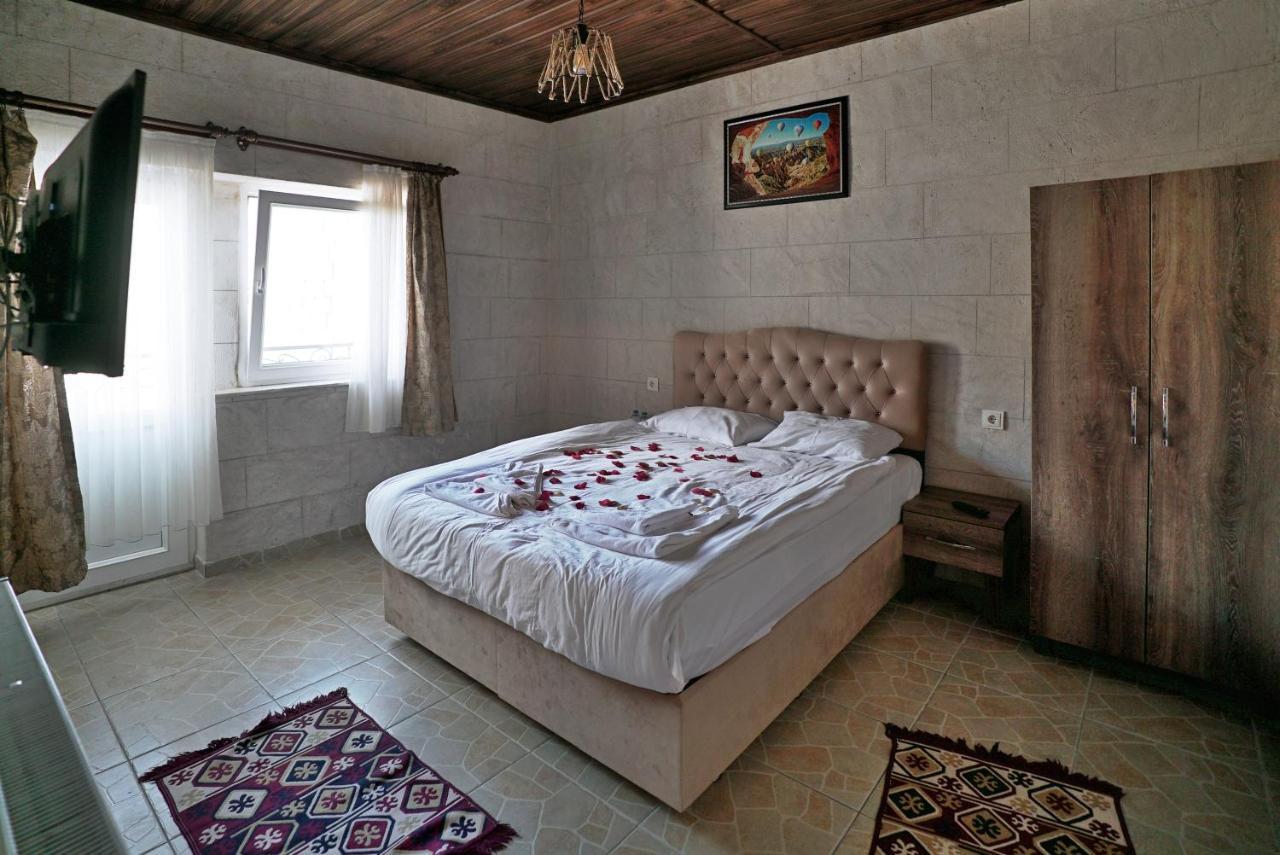 Epoch Stone House Hotel Гьореме Екстериор снимка