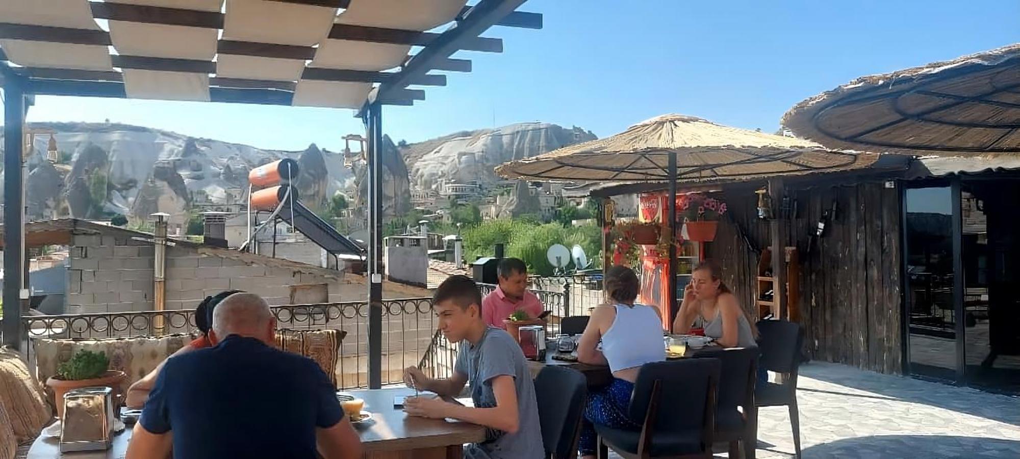 Epoch Stone House Hotel Гьореме Екстериор снимка